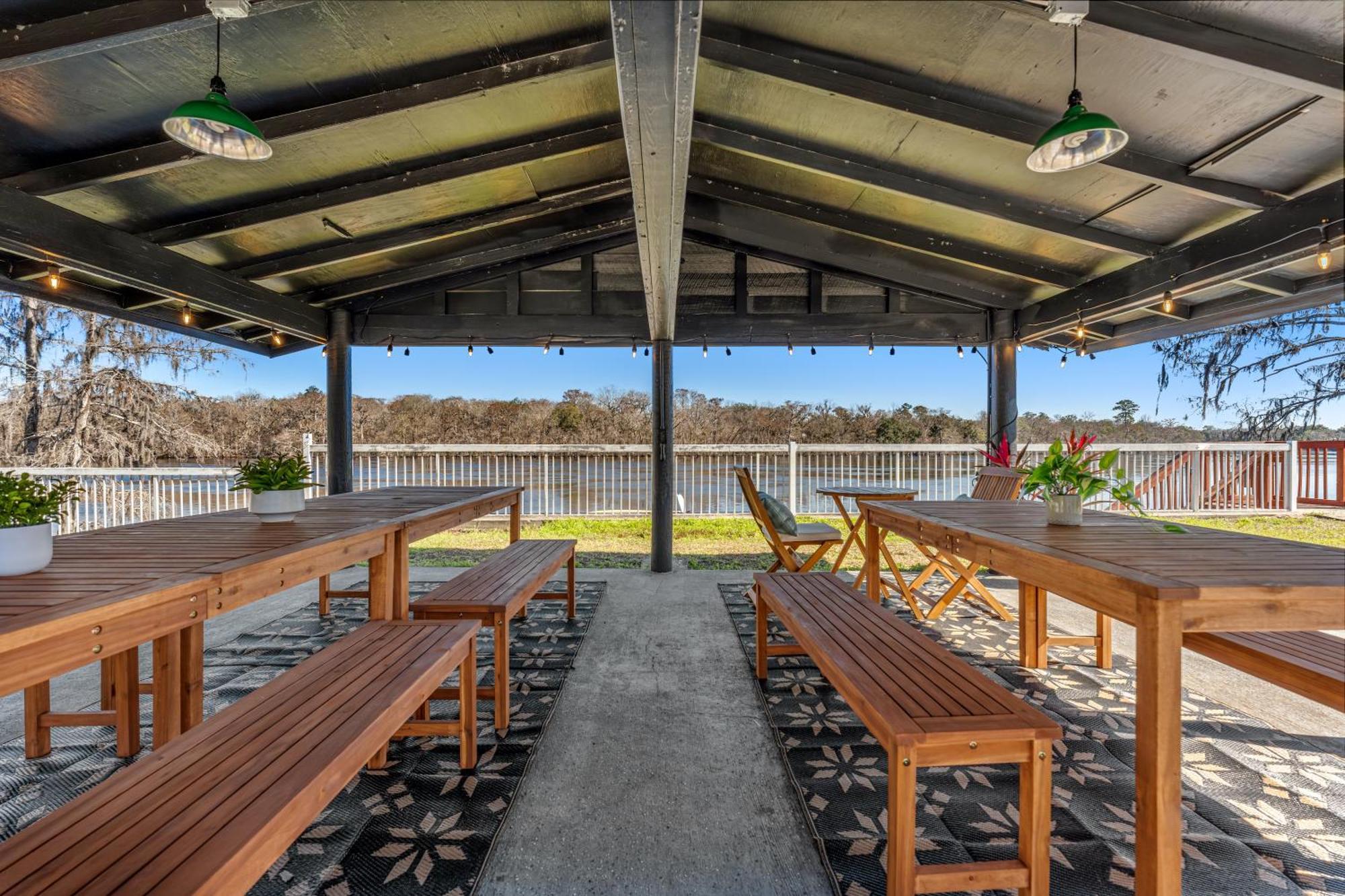 ホテル Suwannee Gables Old Town エクステリア 写真